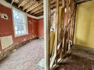 Photo 7- click for photo gallery